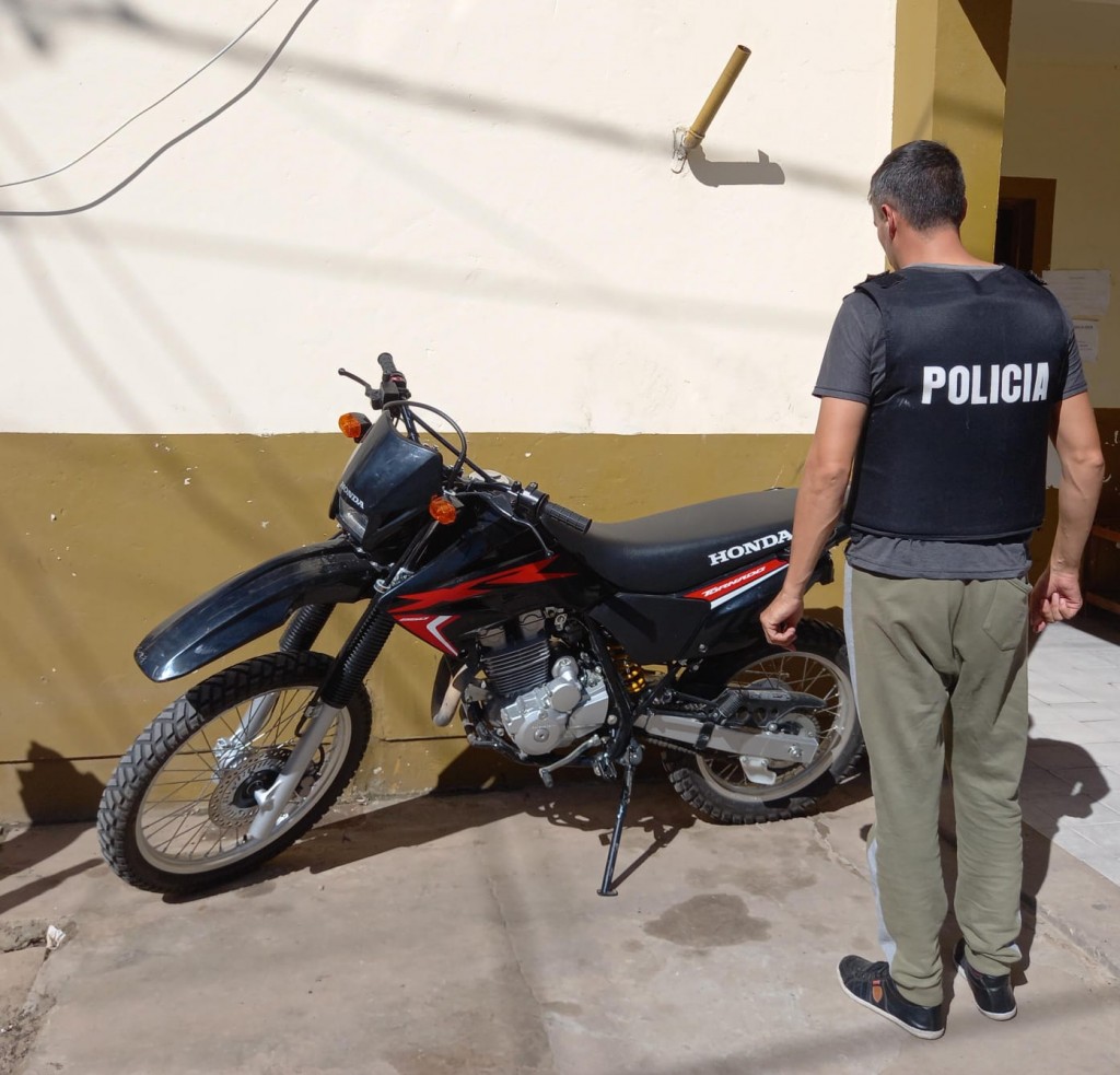 La Policia recuperó una motocicleta de alta cilindrada robada