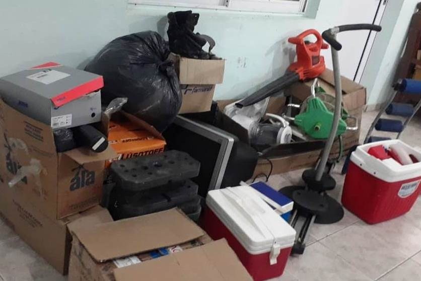 La Policía realizó un allanamiento en el barrio La Paz, detuvo a una mujer y recuperó bienes de valor