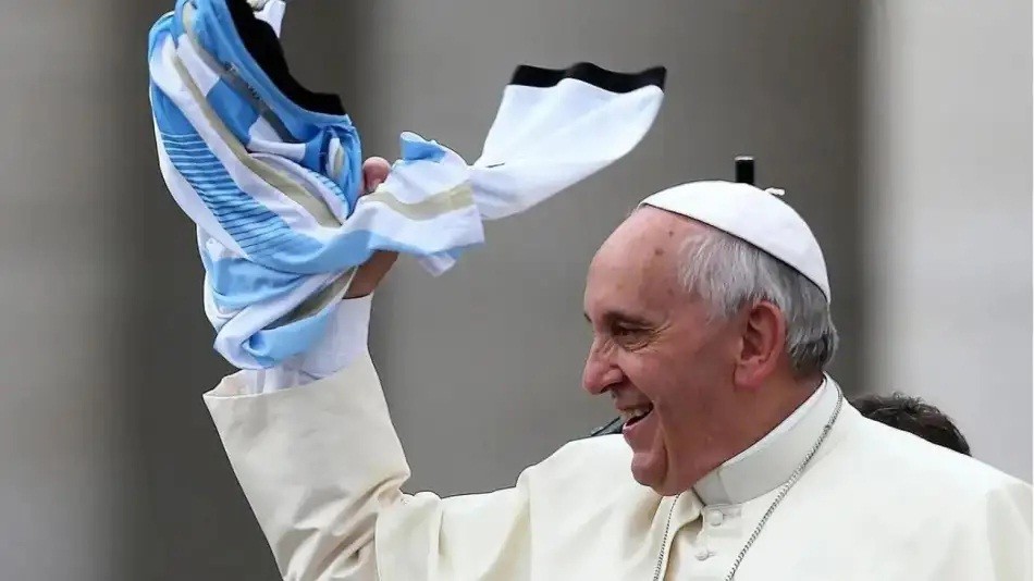 Francisco podría visitar la Argentina en 2024 por primera vez desde que se convirtió en Papa