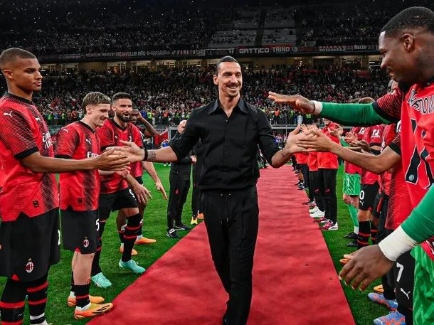 Zlatan Ibrahimovic colgó los botinese, retiró del fútbol a los 41 años