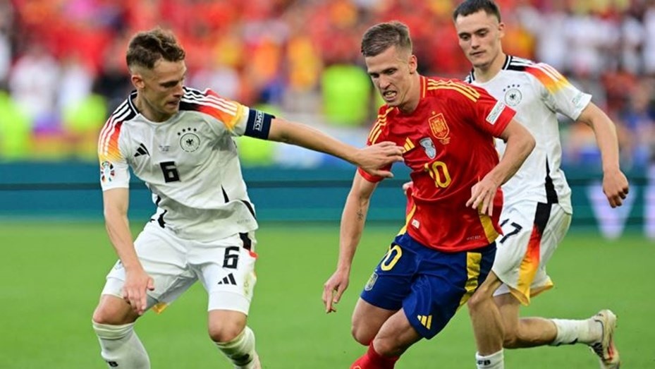 España le ganó 2-1 a Alemania y se clasificó a las semifinales de la Eurocopa