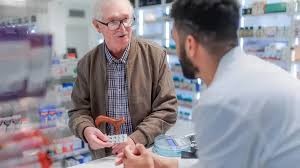  Auguran una catástrofe sanitaria. Jubilados abandonan tratamientos porque ya no les dan remedios gratis 