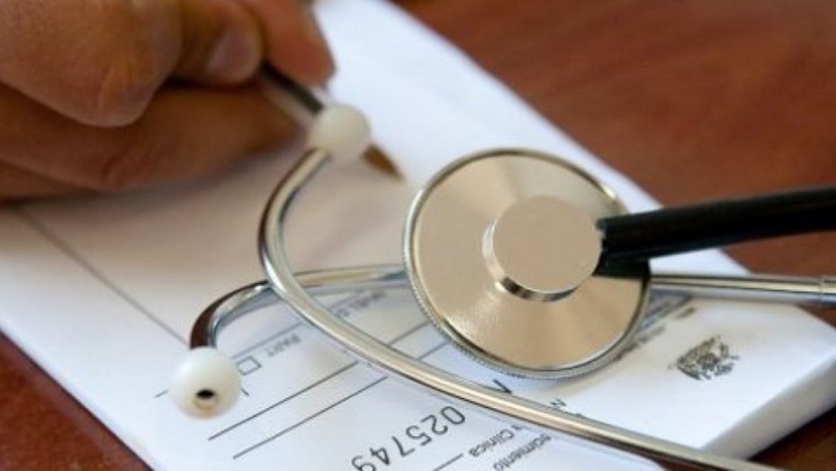 Los médicos cobrarán un bono de $6.000 por las consultas por prepagas y obras sociales