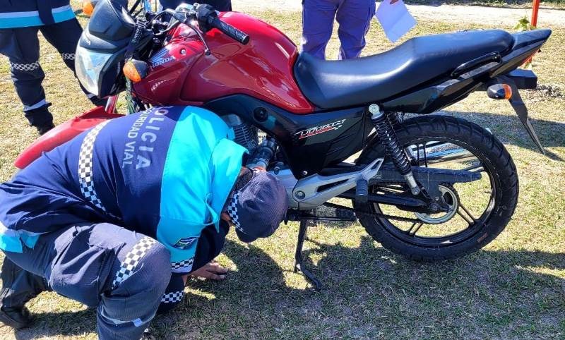 La Policía secuestró motocicletas y detuvo a cuatro sujetos