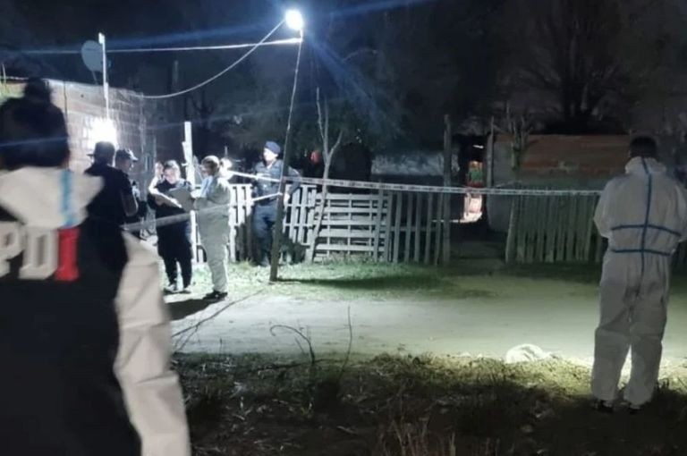 Femicidio en Santa Fe: asesinaron a una mujer de 22 años en barrio Punta Norte