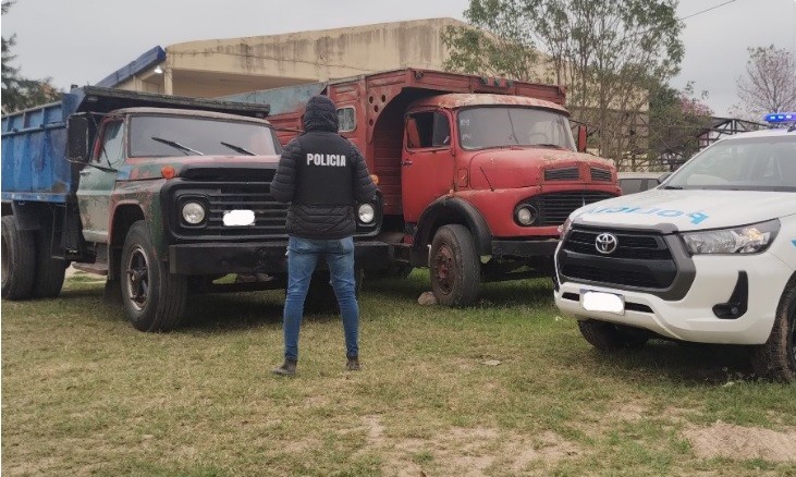 Dos camiones fueron secuestrados, uno sustraído y otro con adulteraciones en el motor