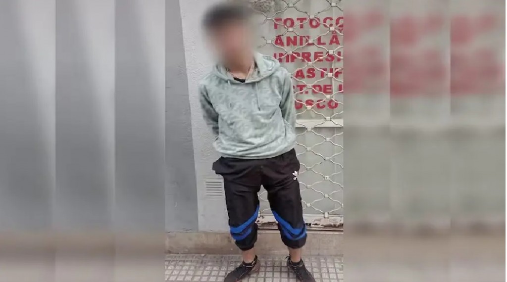 Tiene 16 años y 72 detenciones por robos